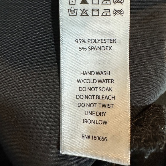 Sincerely Jules Womens Large black shiny shimmer Metallic pants GUC dressy party - Picture 4 of 4